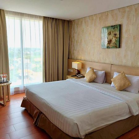 Days Hotel & Suites By Wyndham Jakarta Airport Tangerang Kültér fotó