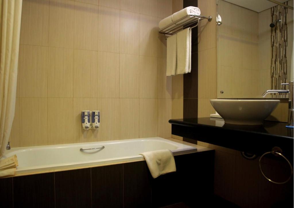 Days Hotel & Suites By Wyndham Jakarta Airport Tangerang Kültér fotó