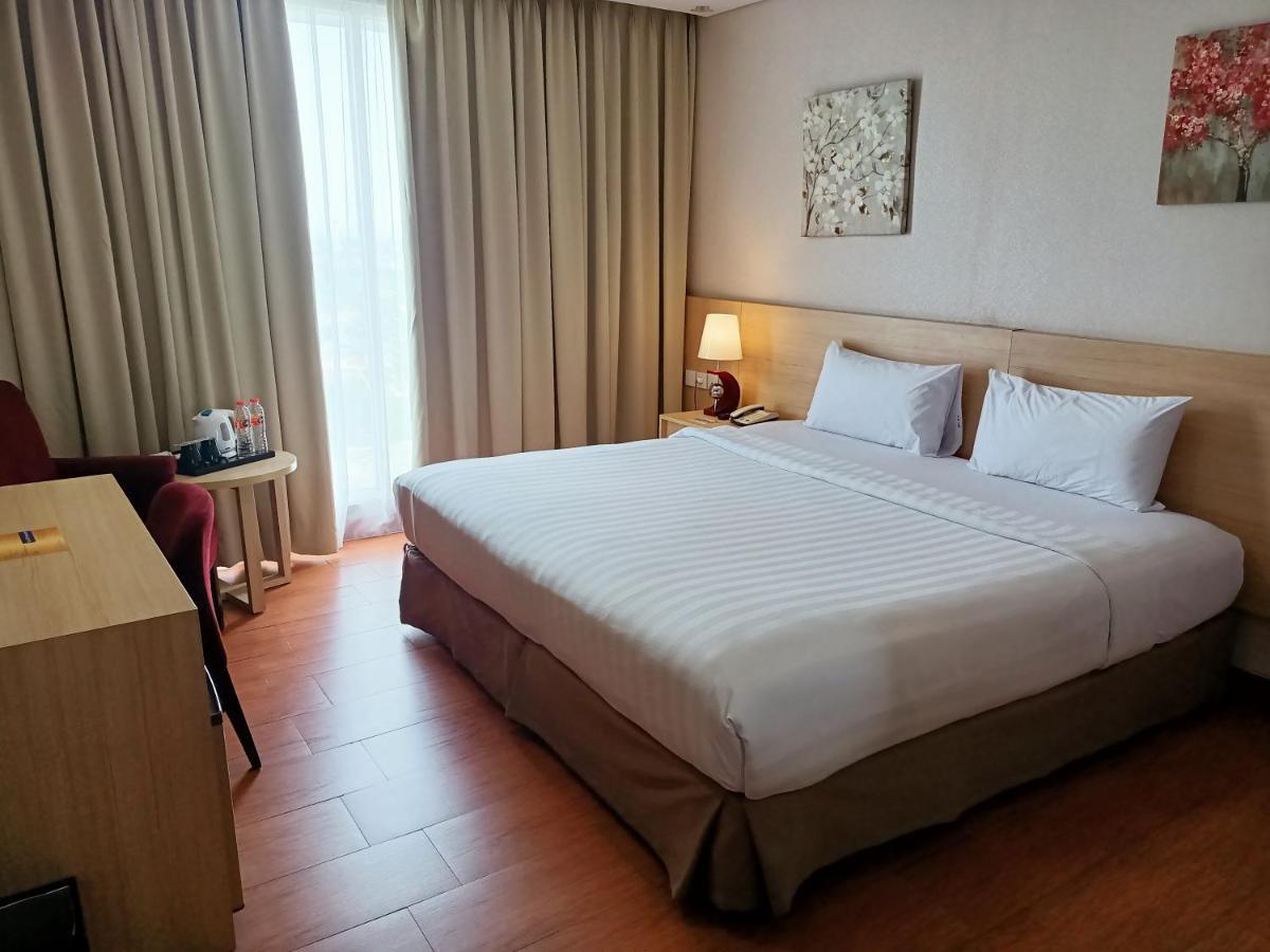 Days Hotel & Suites By Wyndham Jakarta Airport Tangerang Kültér fotó