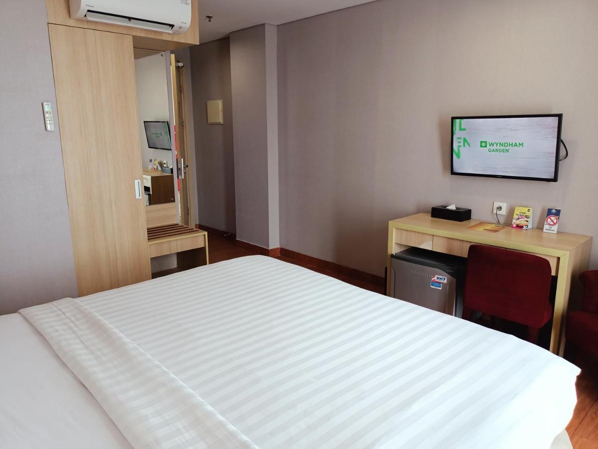 Days Hotel & Suites By Wyndham Jakarta Airport Tangerang Kültér fotó