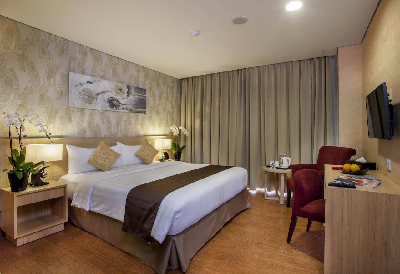 Days Hotel & Suites By Wyndham Jakarta Airport Tangerang Kültér fotó