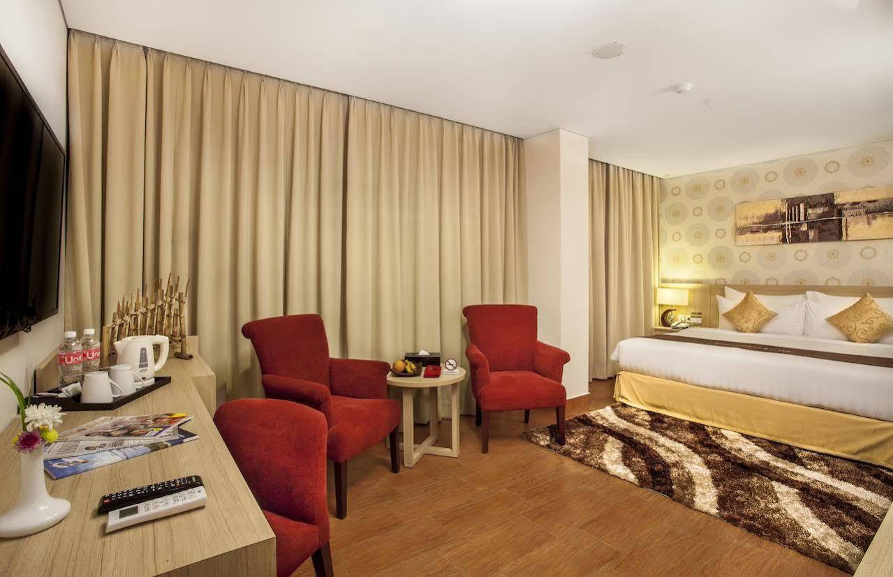 Days Hotel & Suites By Wyndham Jakarta Airport Tangerang Kültér fotó