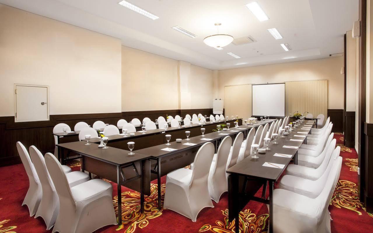 Days Hotel & Suites By Wyndham Jakarta Airport Tangerang Kültér fotó